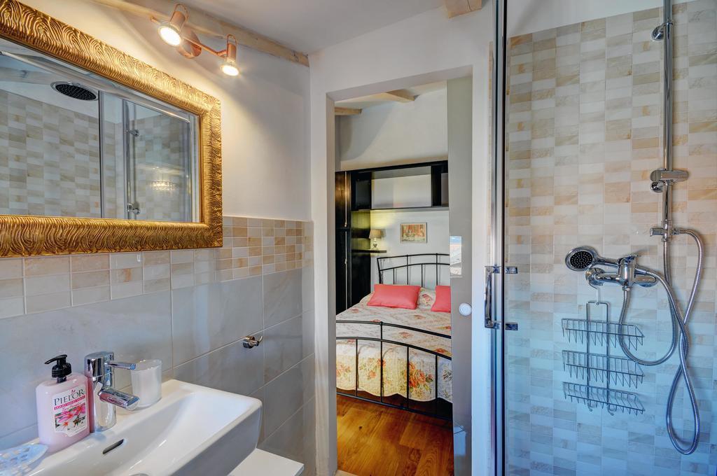 Apartment Etta Fažana Δωμάτιο φωτογραφία